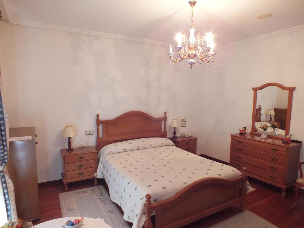 Hotel Pousada Vicente Risco Castro Caldelas Szoba fotó