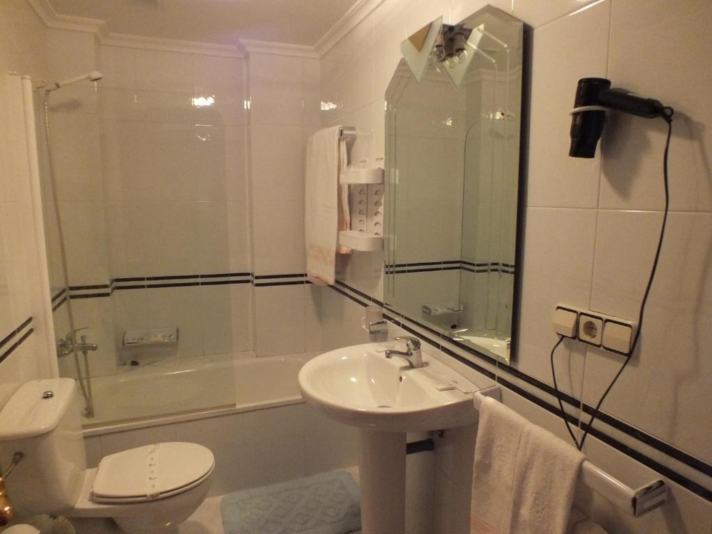 Hotel Pousada Vicente Risco Castro Caldelas Szoba fotó
