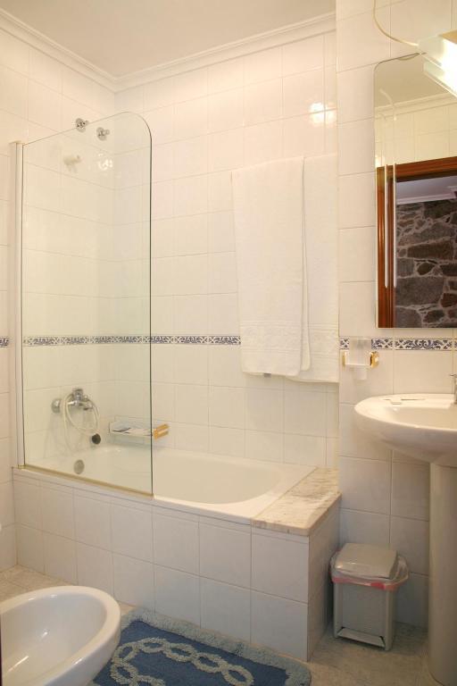 Hotel Pousada Vicente Risco Castro Caldelas Kültér fotó